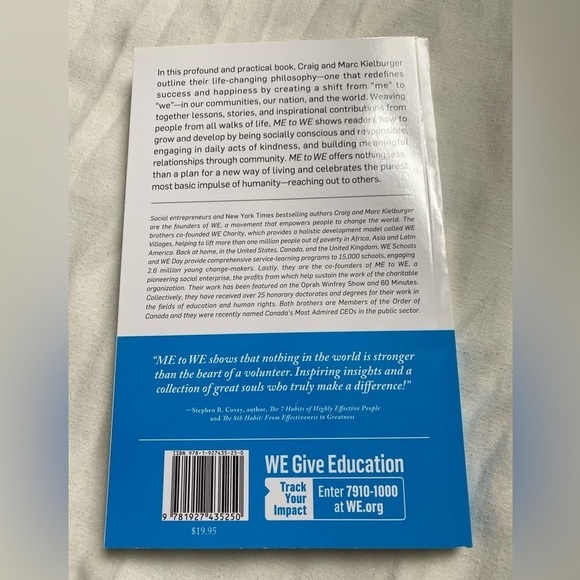 🛍️ 2 / $10 🛍️ “Me To We”, Book By Craig & Mark Kielburger - Picture 2 of 6